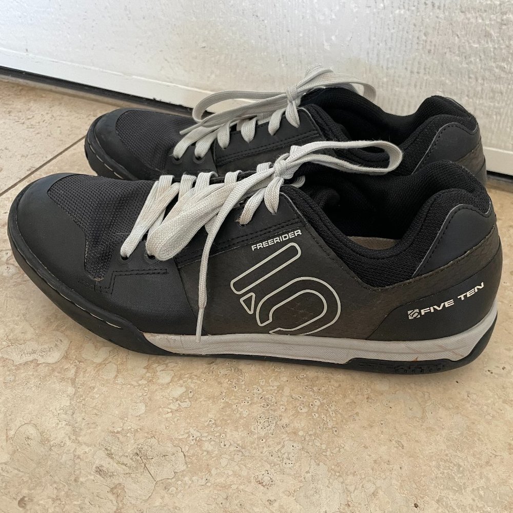Adidas Five ten freerider leather and mesh mountain bike shoes Mens 11.5